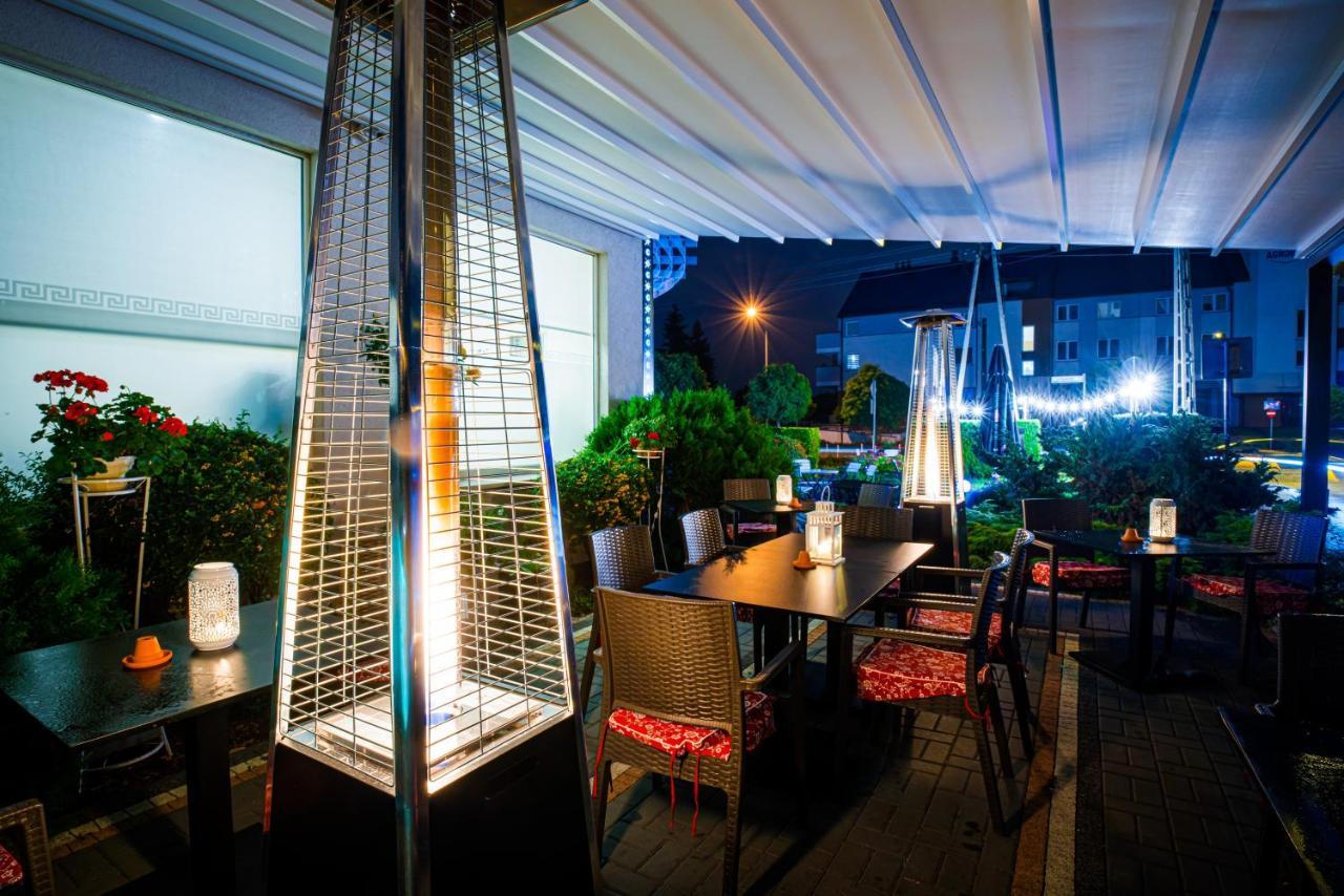 Glamour - Restaurant & Spa Przeźmierowo Eksteriør billede